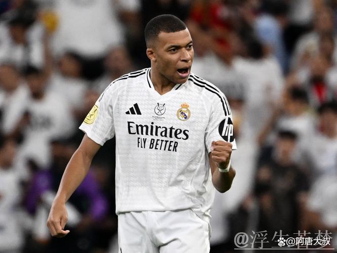 前西甲裁判:伯纳乌执法充满风险,皇马与裁判关系紧张 前西甲裁判:伯纳乌执法充满风险,皇马与裁判关系紧张